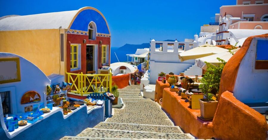 Heraklion or Ag Nikolaos: Oia & Fira Full-Day Santorini Trip - Catamaran + air-conditioned bus: why this combo is worth your day