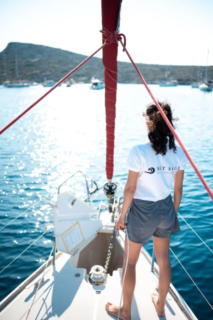 Heraklion: Sailing Trip to Dia Island with Lunch & Swimming - SUP paddleboarding: chart your course in Dia’s bay