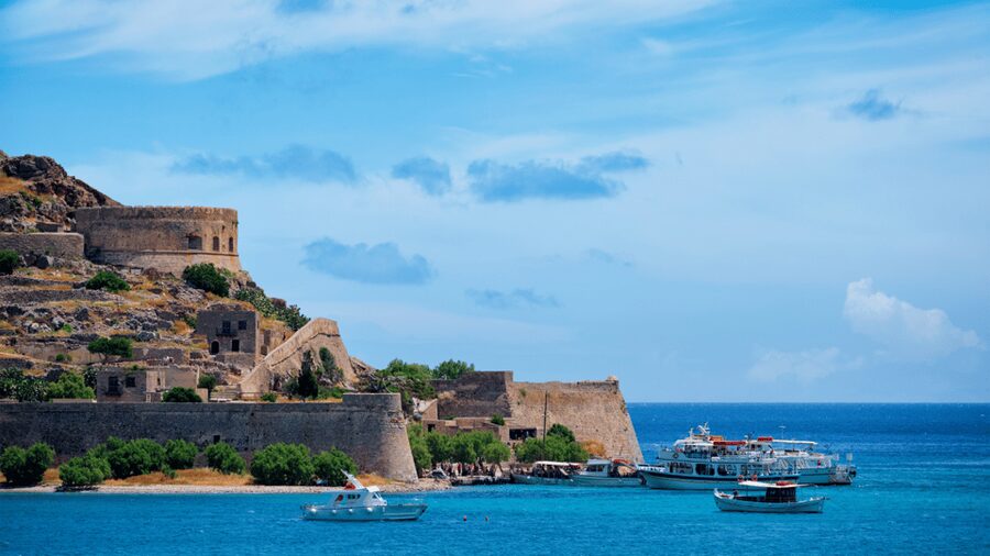 Heraklion: Spinalonga and Agios Nikolaos Cruise with Lunch - Getting Started: Pickup and the Comfortable Bus Ride