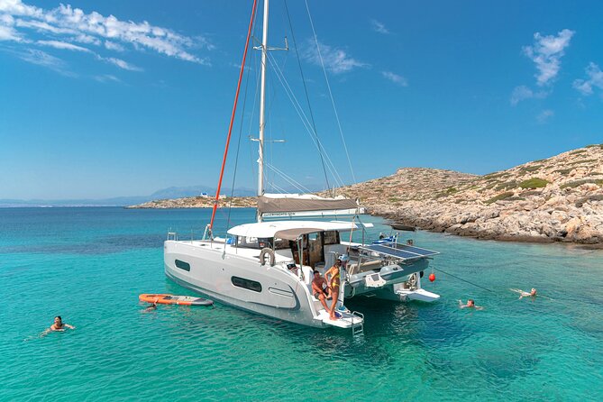 Heraklion: Sunset Luxury Cruise with Sushi and Open Bar - Welcome Bites and Drinks: Prosecco, Sushi Rolls, and Cretan Snacks