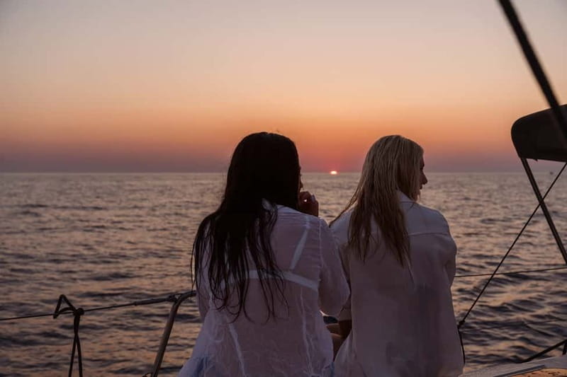 Heraklion: Sunset Sailing Cruise Dia Island with Snorkeling - On-deck food and drinks: Greek comfort with actual value
