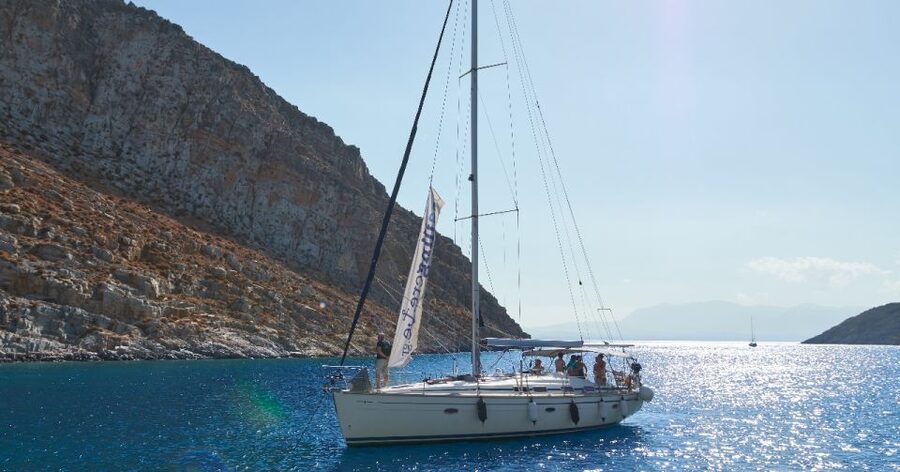 Heraklion: Sunset Sailing Cruise Dia Island with Snorkeling - Crew, safety, and group size: comfort is part of the experience