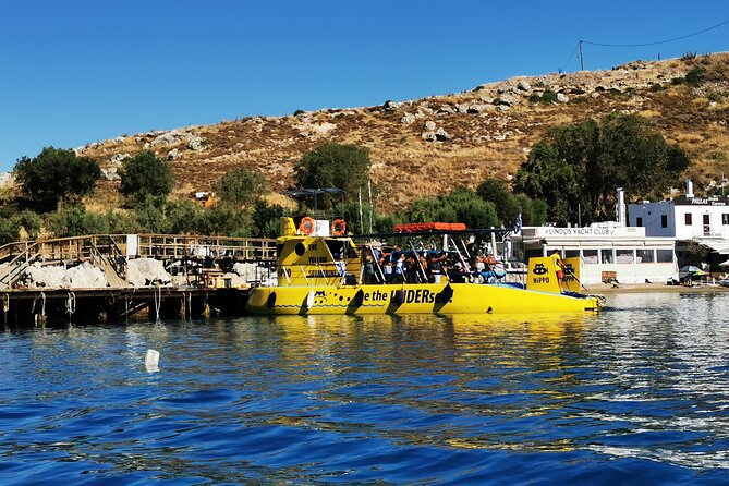 Hippo Classic Ride With Swim - Entering the Hippo Yellow Submarine Underwater Cabin
