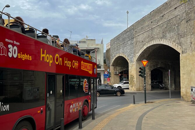 Hop-On Hop-Off Sightseeing Bus Tour in Heraklion - The core idea: a city loop plus a beach run to Ammoudara