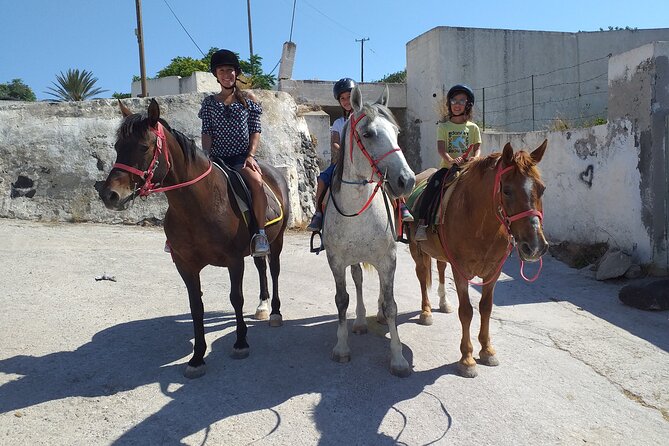 Horse Riding: Explore Secret Thera - Timing, Weather, and What to Wear on a Short Horse Ride