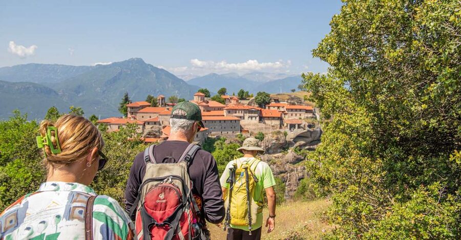 Kalabaka: Meteora Small-Group Hiking Tour w/ Monastery Visit - Why Meteora is better on foot than by bus