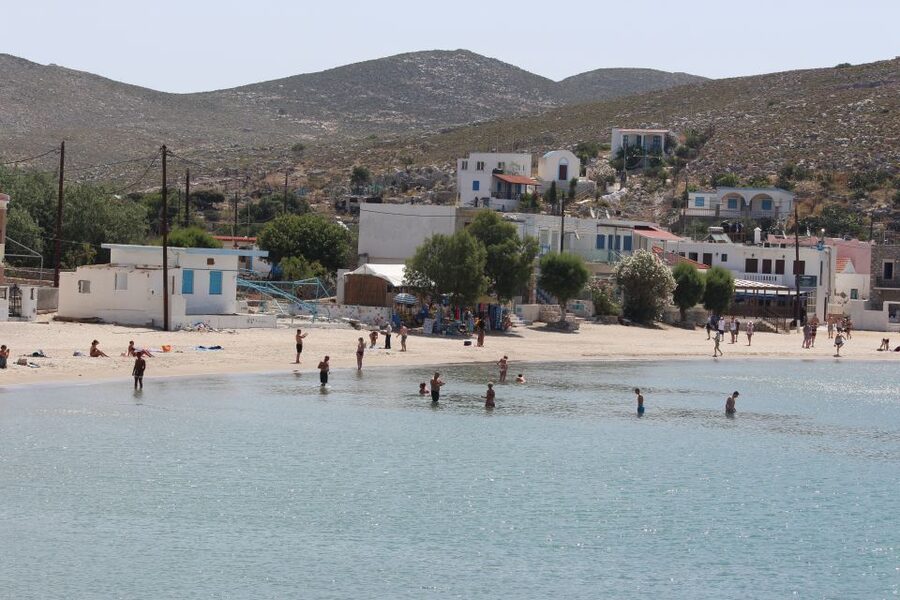 Kalymnos, Pserimos & Plati Island Cruise with Hotel Transfer - Pláti island: the jump-in swim stop you should prepare for