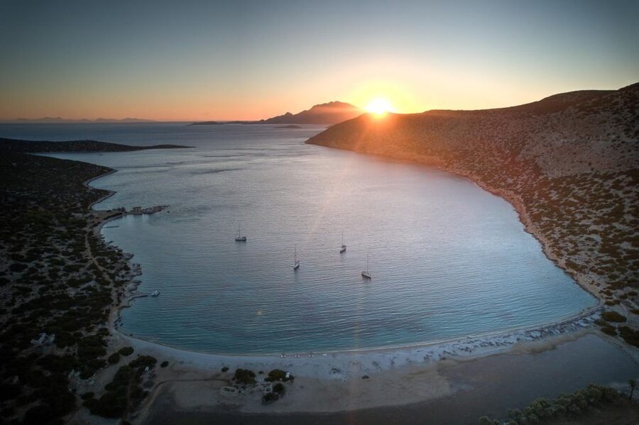 Kamiros Skala : Marine Life Experience & Alimia Island - The Marine Biologist and the Human Touch on Board