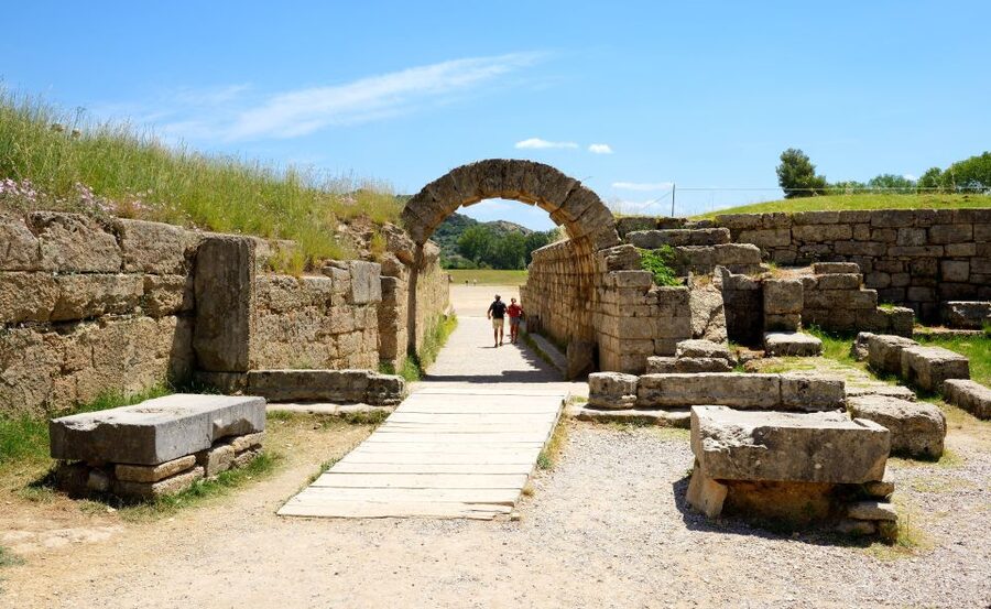 Katakolo Port: Transfer to Ancient Olympia and VR Audio Tour - Key highlights worth knowing