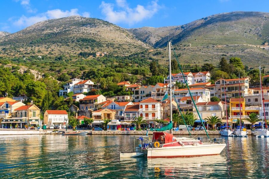 Kefalonia: Island Sightseeing Bus Tour with Hotel Transfer - Drogarati Cave, Stairs, Stalagmites, and What Makes It Worth the Effort