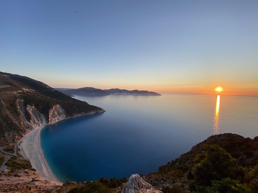 Kefalonia: Melissani Lake, Drogarati Cave, & Myrtos Day Trip - Melissani Lake Boat Cruise and the Cave of the Nymphs