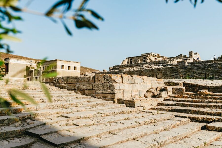 Knossos: Knossos Palace Skip-the-Line Guided Walking Tour - A 1.5-Hour Walk Through Knossos Palace’s Big Moments