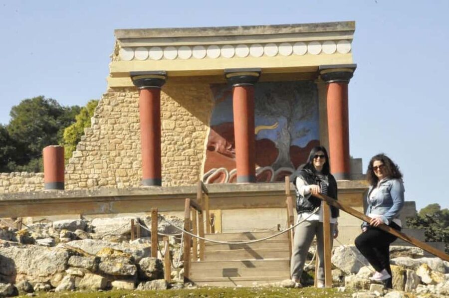 Knossos Lasithi, Villages, Land Of Zeus ând Olive Oil Tour - Pickup, Van Comfort, and How the Day Gets Paved