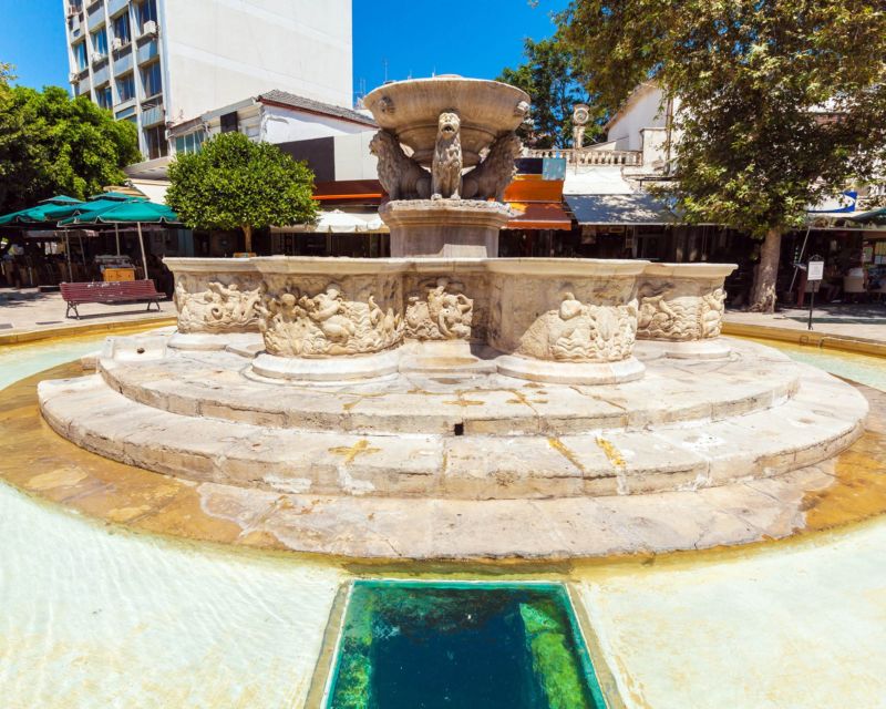 Knossos Palace: E-ticket with Audio and Heraklion City Tour - Key highlights at a glance