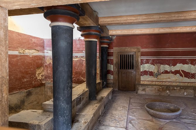 Knossos Palace Guided Walking Tour - Skip-the-line and headsets: small details that change everything