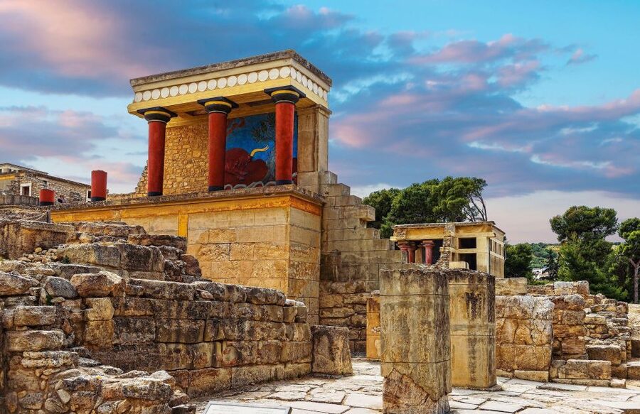 Knossos Palace & Heraklion Full-Day Tour from Chania Area - Knossos Palace: the Minoan story you can actually follow
