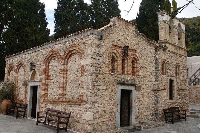 Knossos-Zeus Cave -Old Traditional Villages-Olive Oil Factory - Price and logistics: what $136.65 really covers
