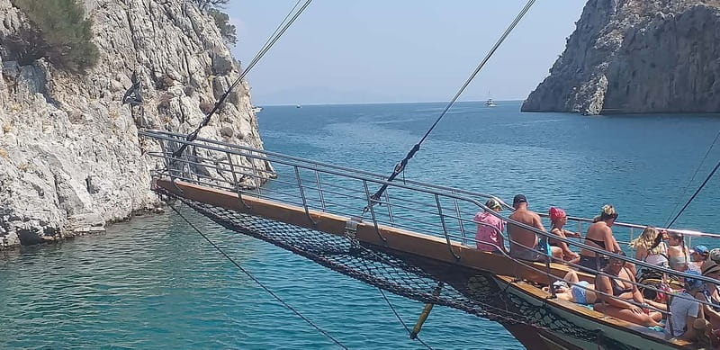 Kos: 3-Island Cruise with Greek BBQ Lunch and Swimming - Santa Maria, the onboard setup, and how the day feels