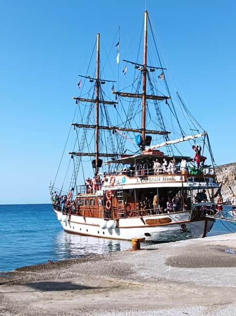 Kos 3 island cruise with Hotel Pick Up and Drop Off - The boat experience: comfort, shade, and crowding reality