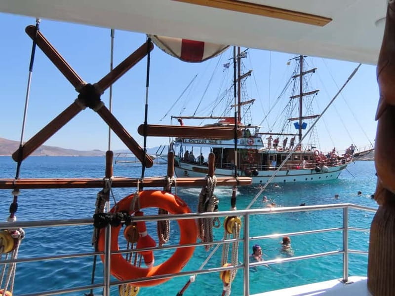 Kos : 3-Island Wooden Ship Cruise w/ Lunch on Captain Hook - Platy Island: swimming, snorkeling, and the cliff jump moment