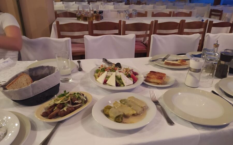 Kos: Tavern Dinner Experience with Greek Dancing and Wine - Crowd control, rowdiness, and how to enjoy the show anyway