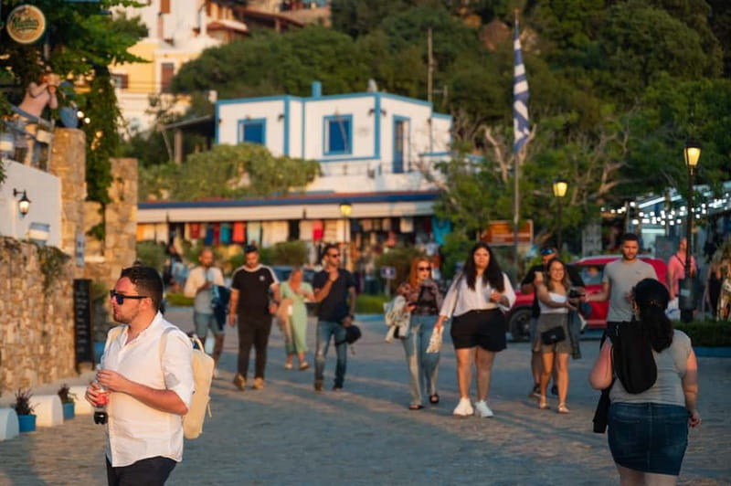 Kos: Zia Village Sunset Tour with Hotel Pickup - Lagoudi Zia Photo Stop and Free Time for Lanes and Shops