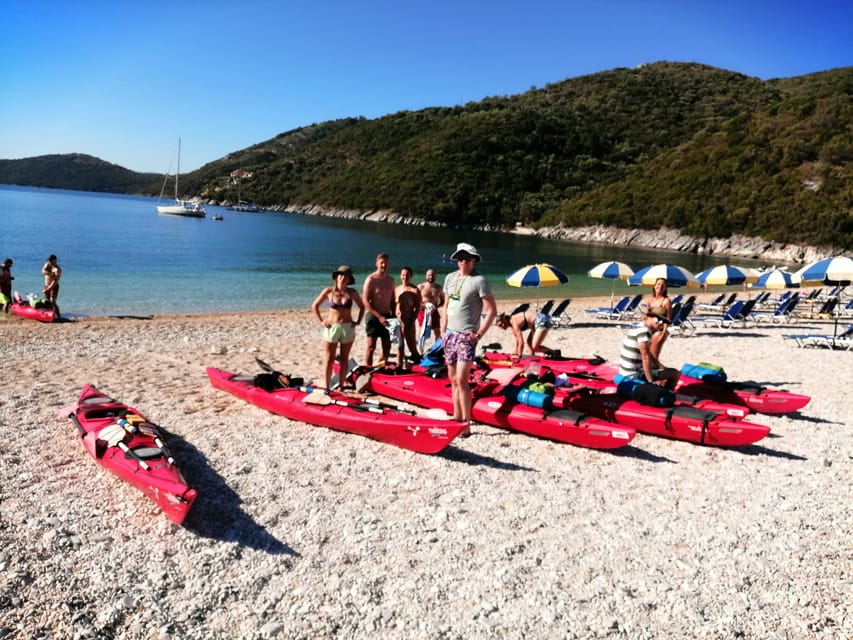 Lefkada: Blue Cave Kayak Tour with a Taste of Greece - Greek Snack and Picnic Break: Eating Like a Local on the Coast