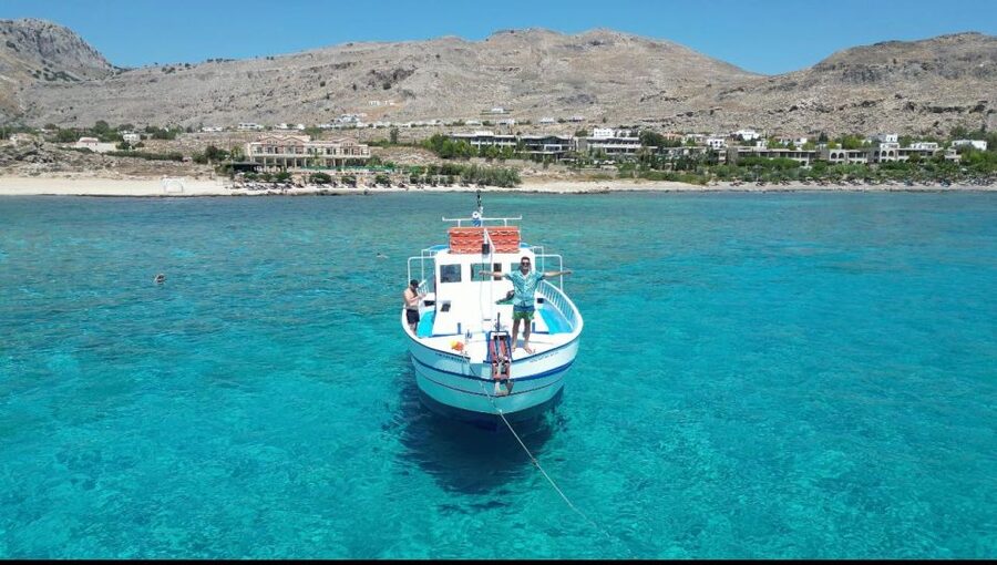 Lindos,Pefkos: All inclusive Swim & Snorkel Boat Cruise - Drinks and fruit: why the all-inclusive setup changes the vibe