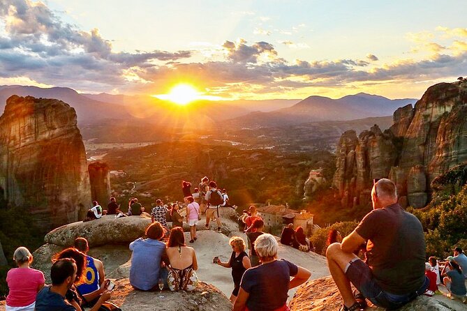 Majestic Sunset Meteora Tour with Local Guide - Why Meteora at sunset changes how you see the monasteries