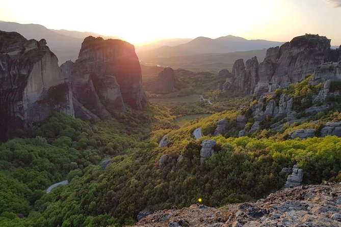Meteora All Monasteries Tour with Photo Stops - Saint Antonios: Where The Hermit Story Begins