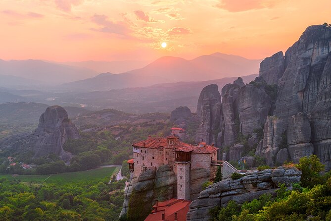 Meteora Full Day Private Tour from Athens including Lunch - Price and value: when $366.44 per person makes sense