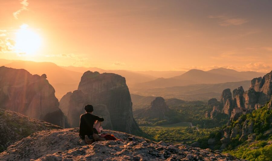 Meteora: Guided Sunset Tour with Monasteries & Caves Visit - Key points worth knowing
