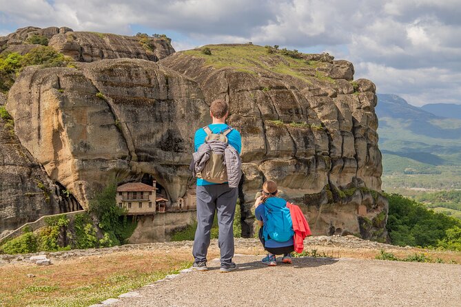 Meteora Small Group Hiking tour with Transfer and Monastery Visit - Guides and small-group size: why the pacing feels human