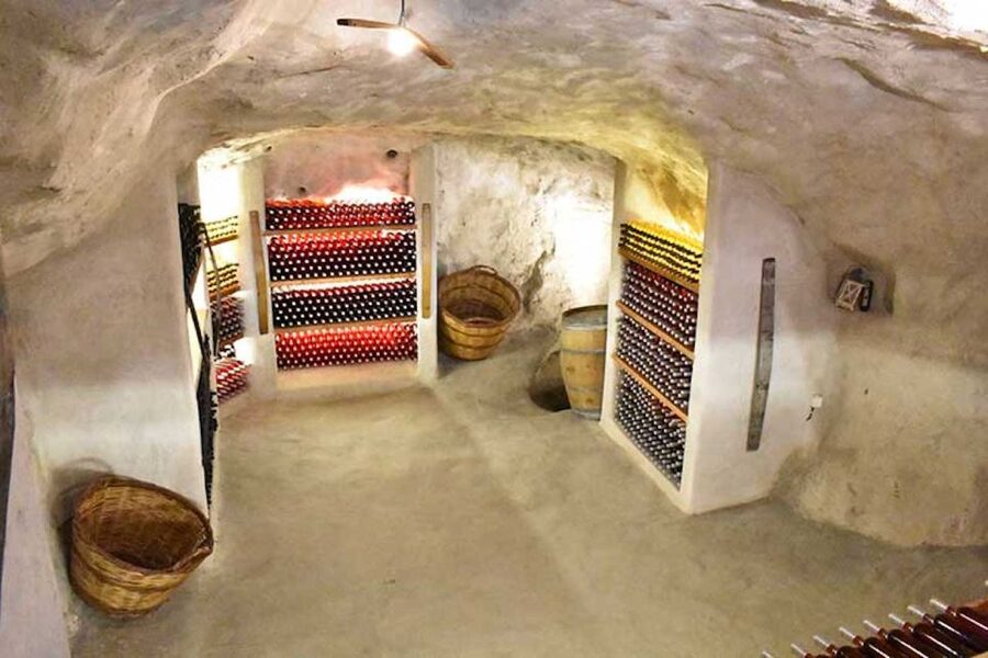 Milos Island: Kostantakis Winery Wine Tasting Experience - Pollonia’s cave cellar tasting, done the family way