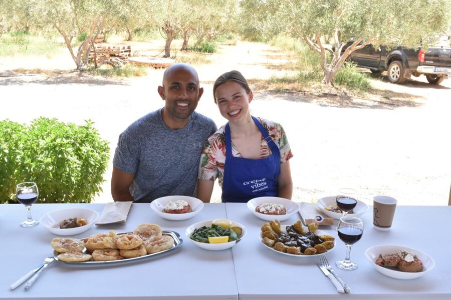 Moires: Cooking Class and Olive Oil Tasting at a Family Farm - Olive oil tasting and the extra virgin quality lesson