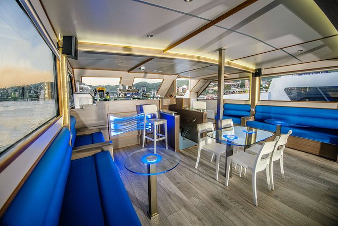 Mount Athos Sightseeing Luxury Cruise with Glassbottom - Mount Athos from the western coast: what you’ll actually be able to see