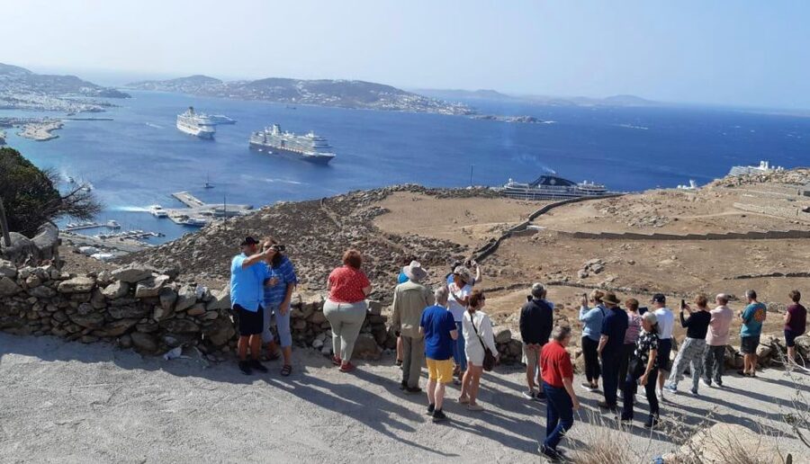 Mykonos: Guided Highlights Tour - Kalafatis Beach: a calmer start and quick photo time