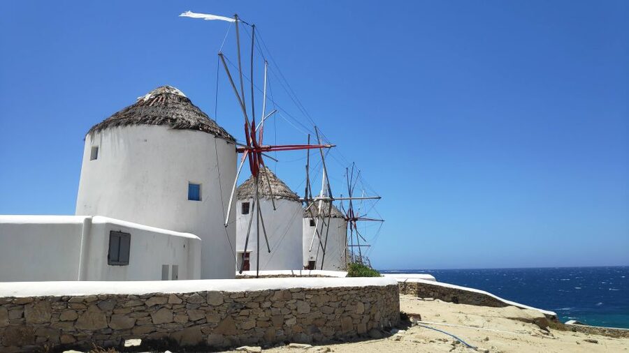 Mykonos: Highlights Walking Tour with a Local - Manto Mavrogenous Square: Your Orientation Point for Old Port Views
