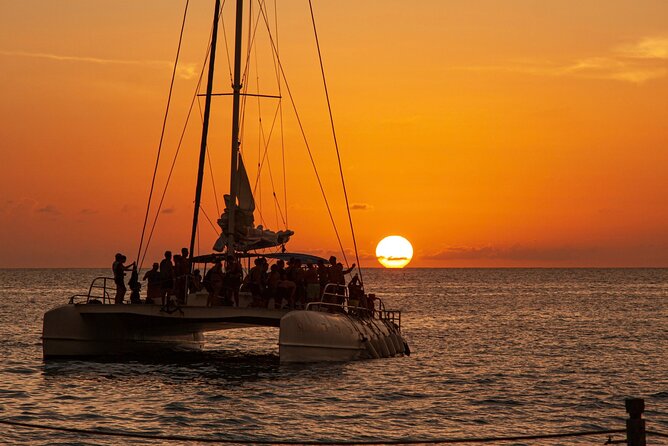 Mykonos: Private Catamaran Cruise—Hotel Pickup, BBQ & Drinks - Rineia stop: the swim-first break in clear turquoise water