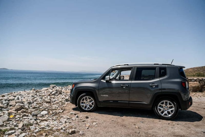 Mykonos: Private Island Tour with local guide -Jeep Renegade - How the Best Guides Handle Photos and Small Moments