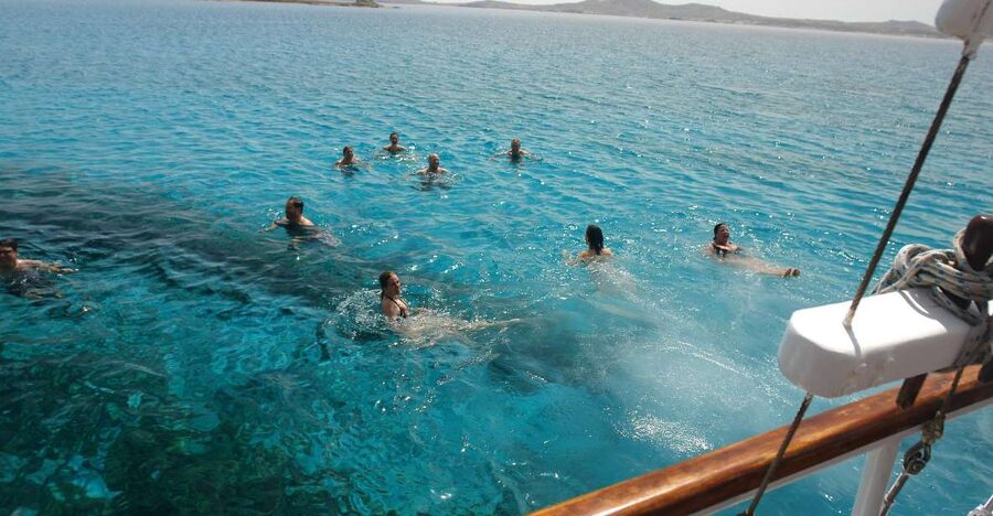 Mykonos: Sunset Party Boat Cruise with 1 Drink - Key highlights you’ll feel right away