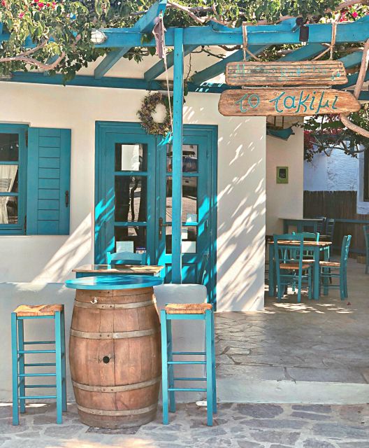 Mykonos Town: Food Walking Tour with Famous Tastings - Medieval Wood Oven Bakery Since 1420, the Spinach Pie Reason Alone