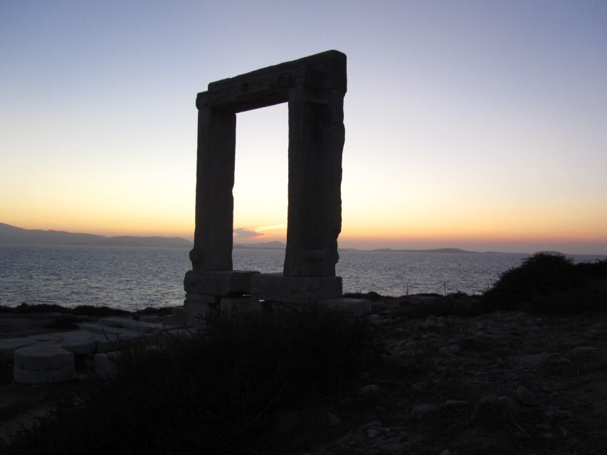 Naxos Castle Walking Tour and Sunset at the Portara - Naxos Town streets: get your bearings in about 30 minutes
