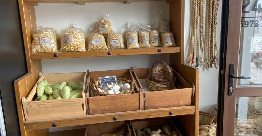 Naxos: Food Walking Tour & Cooking Class with Meal & Drinks - The Market Stop: Choosing Seasonal Produce Like a Naxian