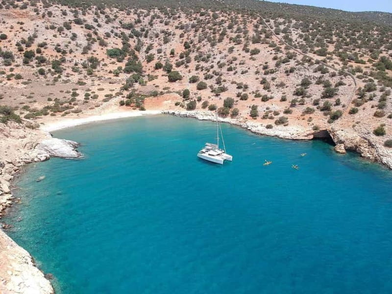 Naxos: Naxos Catamaran Sailing Cruise with Lunch and Drinks - Santa Maria Catamaran: What makes this day trip feel special