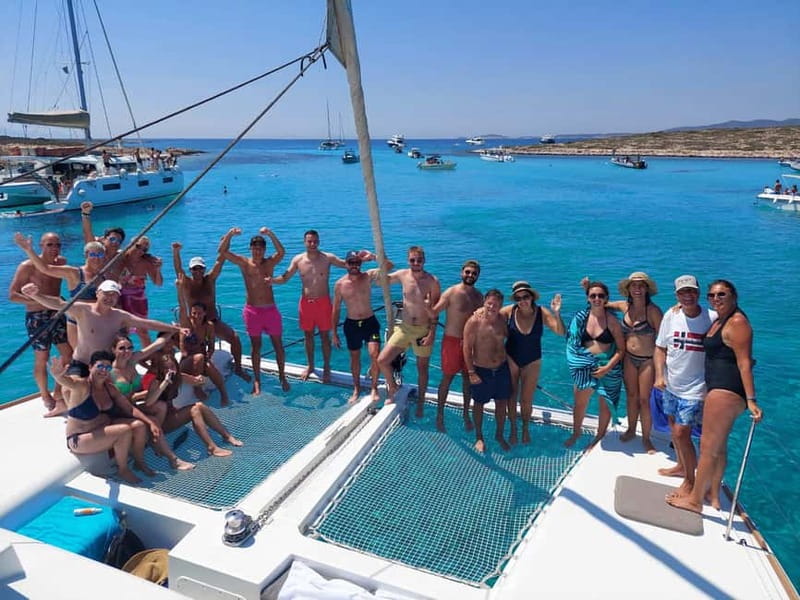 Naxos: Naxos Catamaran Sailing Cruise with Lunch and Drinks - Getting to the boat in Naxos port (and what to pack)