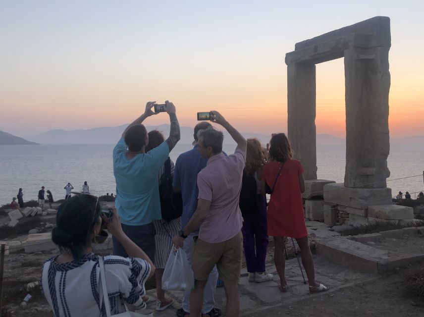 Naxos: Old Town, Castle & Portara Guided Sunset Tour - Meeting at the Sphinx, Then into Naxos Town’s Sunset Streets
