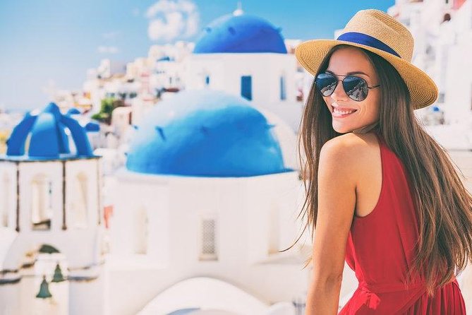 Oia Sunset and Traditional Villages Full Day Tour - Oia sunset and the Kastro of Oia ruins: how to enjoy the crowds