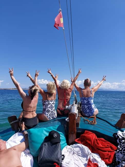 Porto Rafti: Athens East Attica Hidden Gems Cruise - Porto Rafti Day From Athens East Attica: Why This 4-Hour Format Works