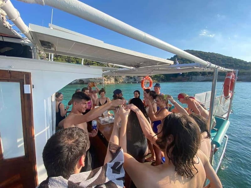 Porto Rafti: Athens East Attica Hidden Gems Cruise - The Boat Setup: Shade, Lounge Space, Snorkel Gear, and a Lifeguard